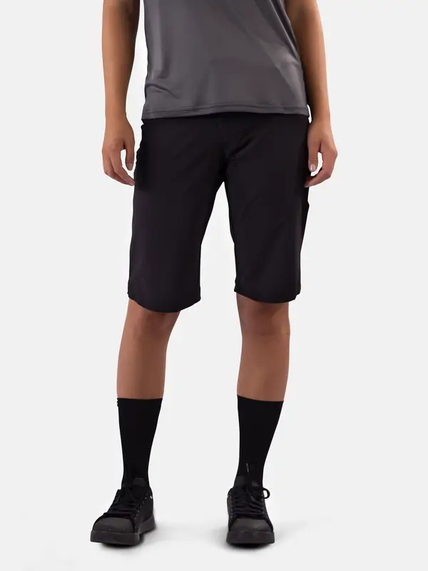 Baalka Trail Shorts W Deep Black